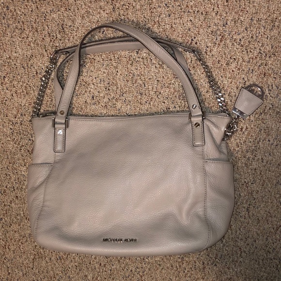 Michael Kors Handbags - Michael Kors Leather Grey Shoulder Tote
